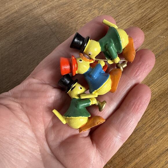 Vintage Small Wooden Duck Band Mini Figures Sevi? Italian Cake Topper Birds 1960 - Picture 6 of 7
